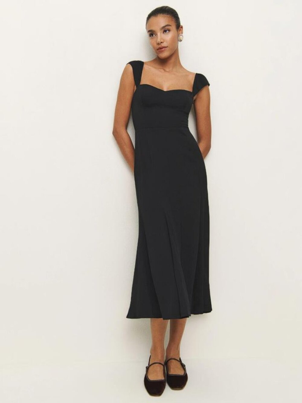 REFORMATION Women's Bryson Dress Size 0 in Black